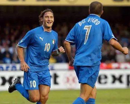 小南斯和克 小南斯和克