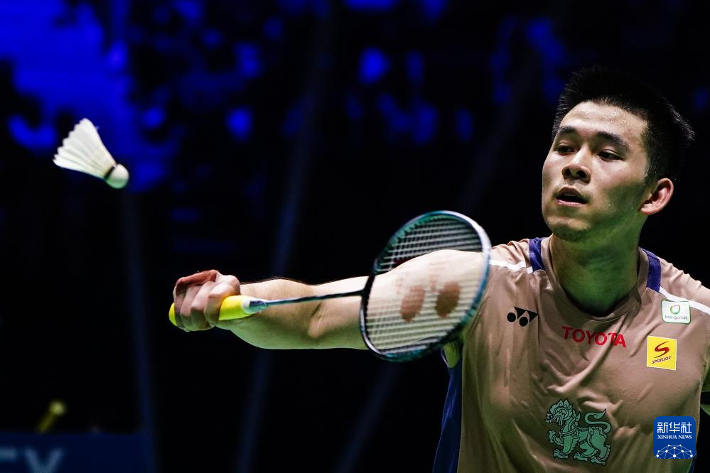 略和巨大潜 略和巨大潜